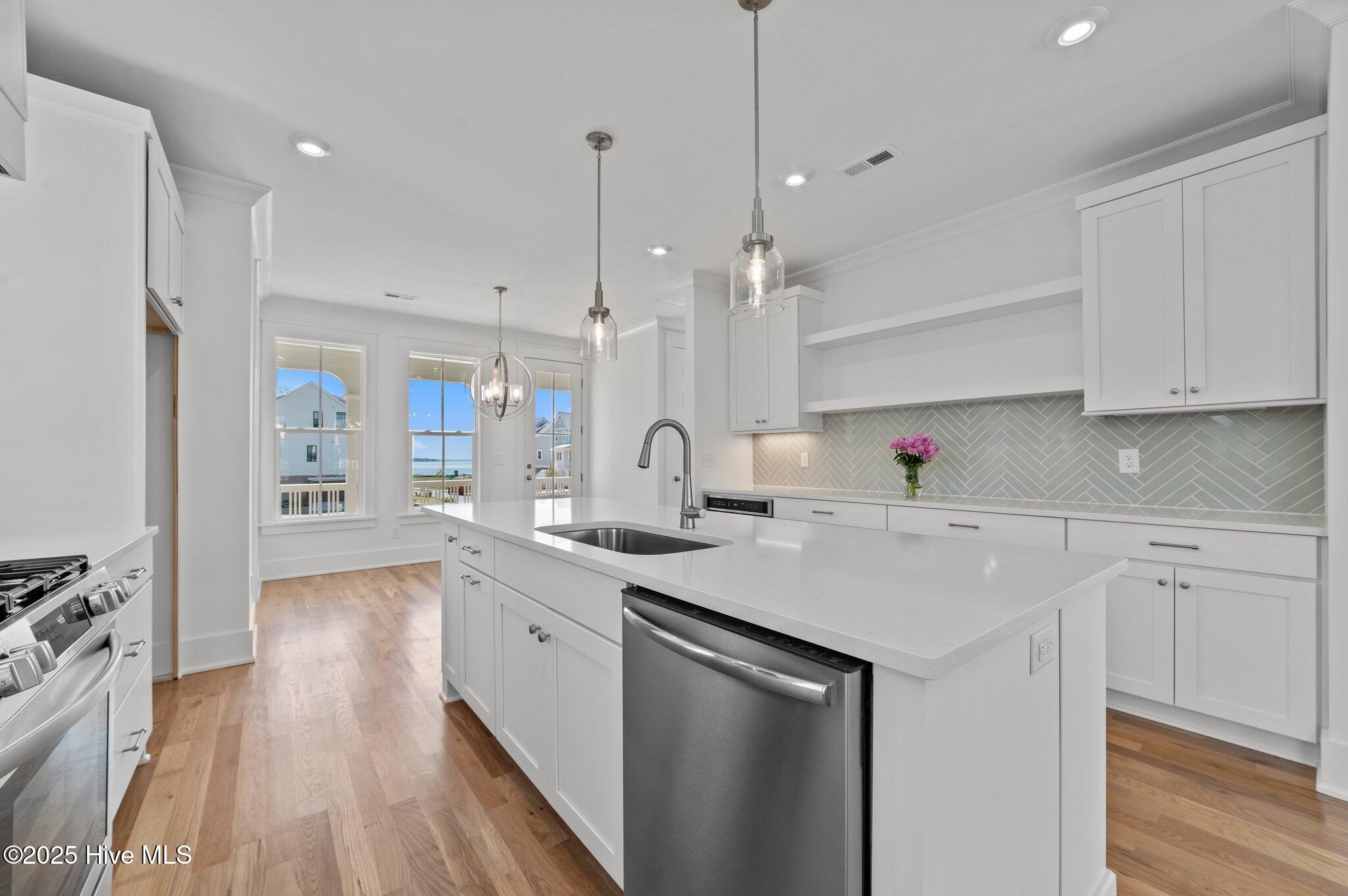 100 Wiley Street Washington, NC 27889 - Photo 44 of 53 20-web-or-mls-LHV_4217