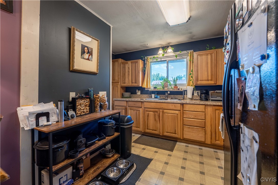 215 Dale Road Rome, NY 13440 - Photo 7 of 49