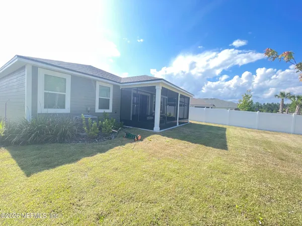 $2,595 | 504 Blue Daze Street, Yulee, FL 32097