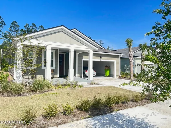 $2,595 | 504 Blue Daze Street, Yulee, FL 32097