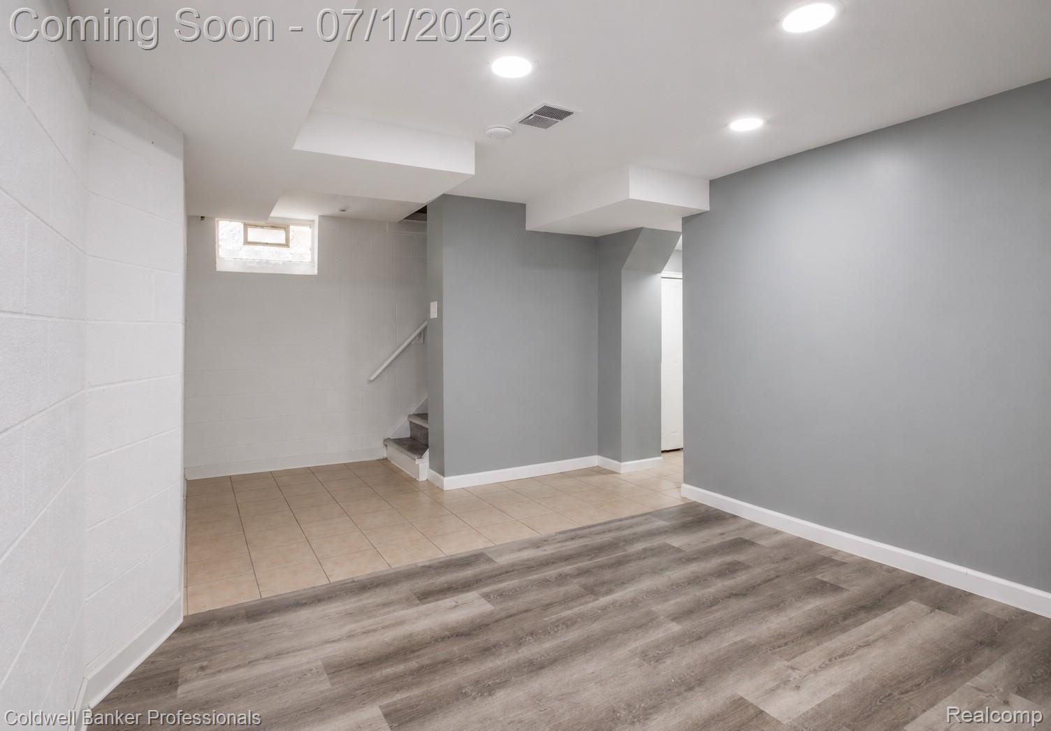 1168 Vernier Road Grosse Pointe, MI 48236 - Photo 25 of 32 Basement Living Room Pic 2.jpeg