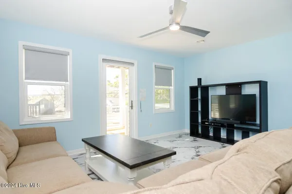 $2,520 | 510 Spartanburg Avenue, Unit B, Carolina Beach, NC 28428