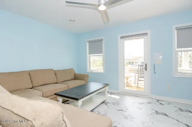 $2,520 | 510 Spartanburg Avenue, Unit B, Carolina Beach, NC 28428