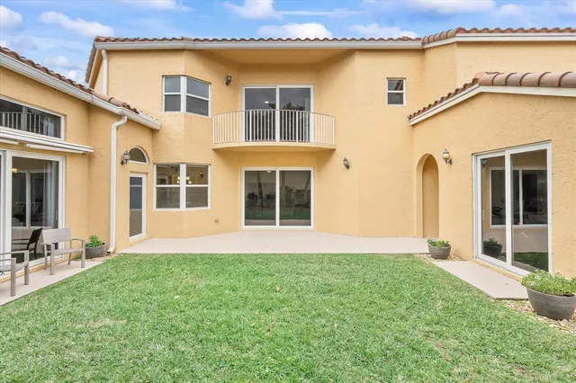 $895,000 | 15561 Northwest 12th Place, Pembroke Pines, FL 33028
