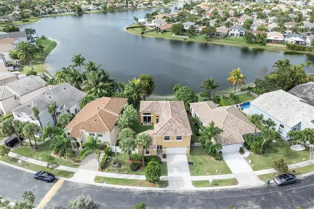 $895,000 | 15561 Northwest 12th Place, Pembroke Pines, FL 33028