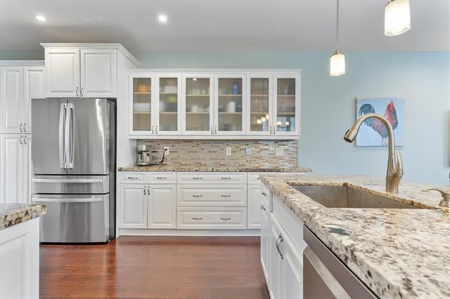 $895,000 | 15561 Northwest 12th Place, Pembroke Pines, FL 33028