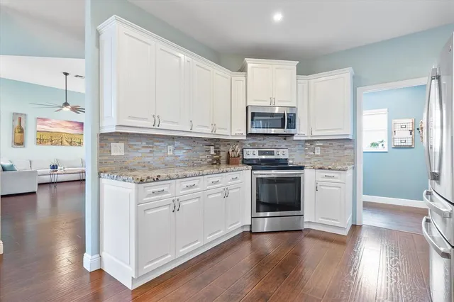 $895,000 | 15561 Northwest 12th Place, Pembroke Pines, FL 33028