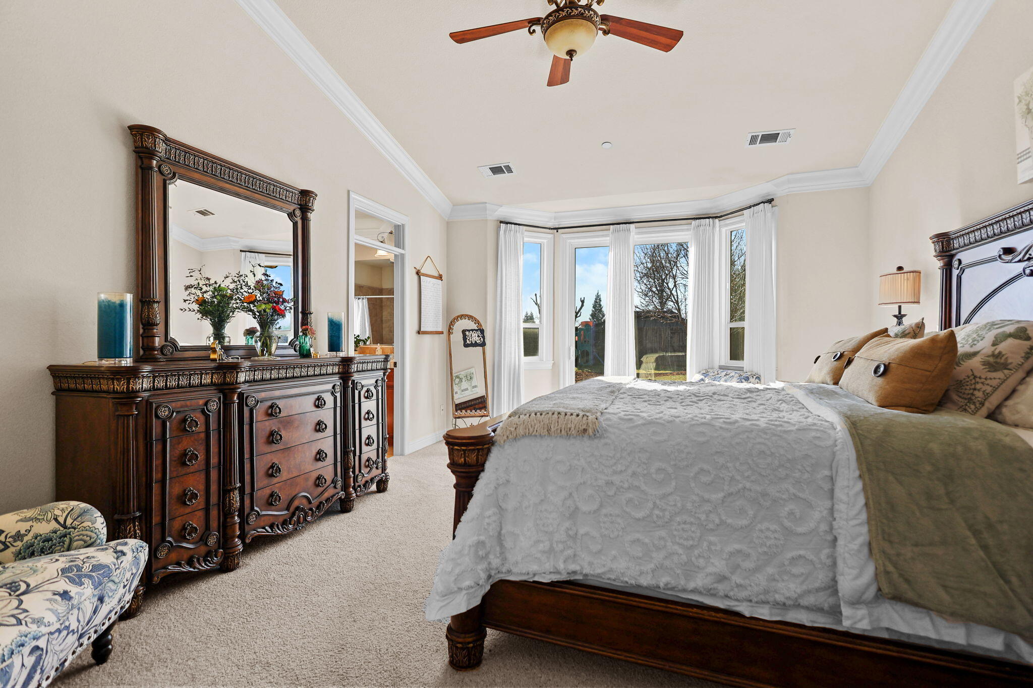 3183 Agassi Lane Redding, CA 96002 - Photo 14 of 32 Bedroom 1