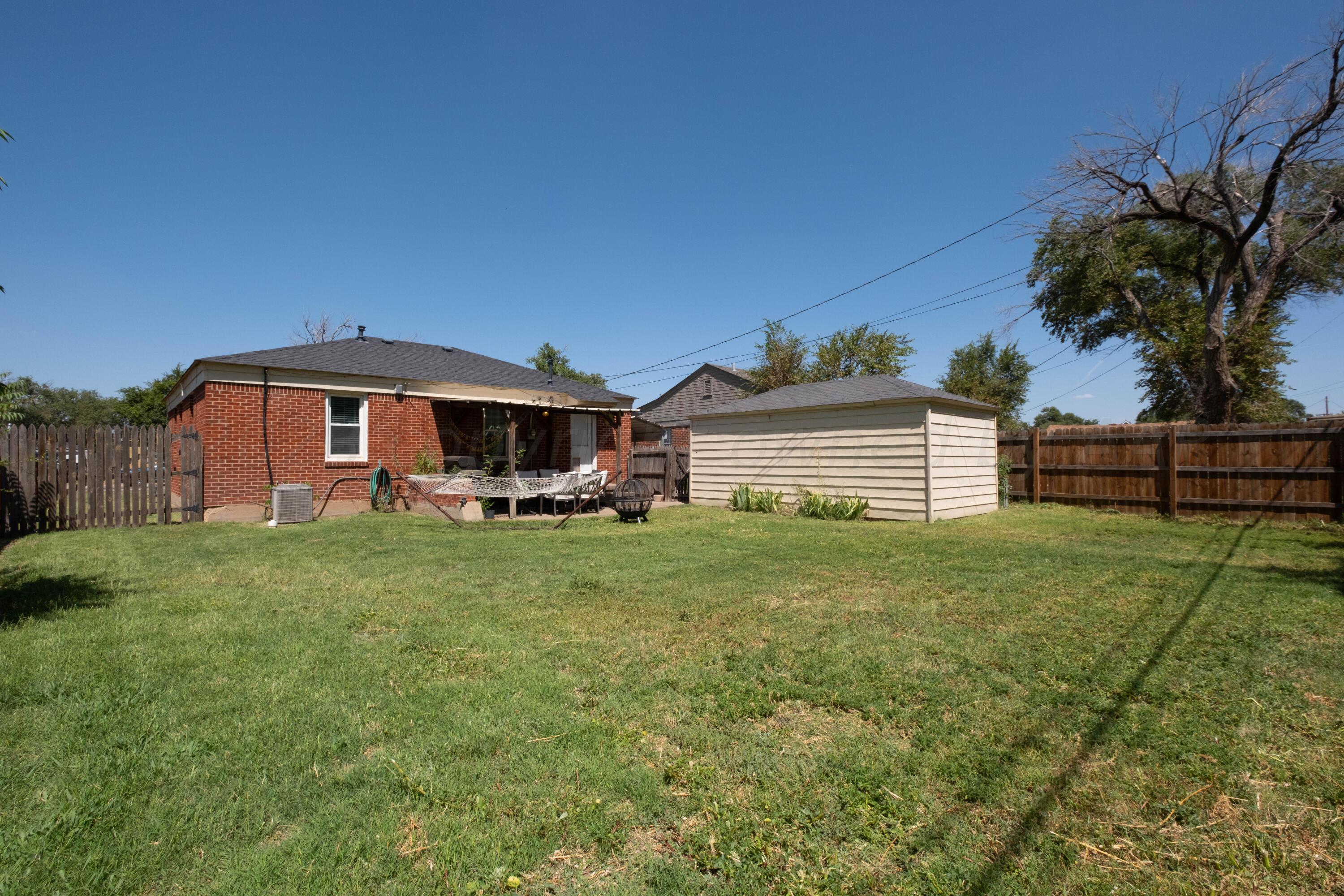 3607 South Lipscomb Street Amarillo, TX 79110 - Photo 20 of 20 a view of outdoor space and yard