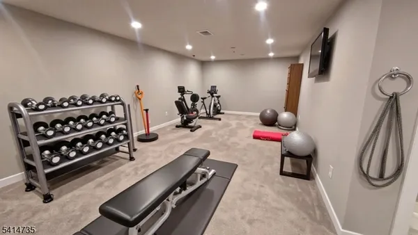 $2,950 | 4 Coopers Hawk Court, Washington, NJ 07882