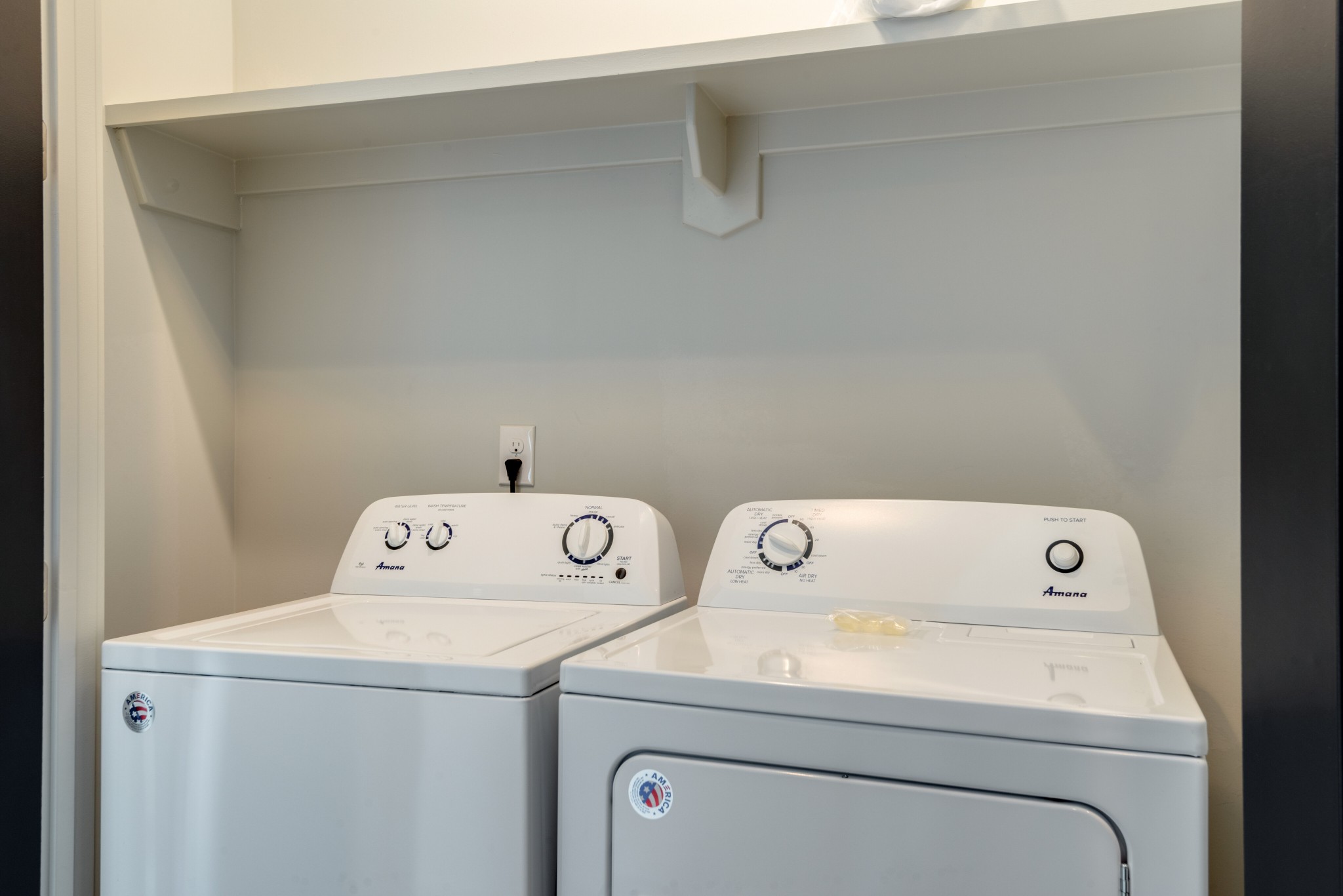 1112 Harmony Way Nashville, TN 37207 - Photo 28 of 44 a utility room with dryer and washer