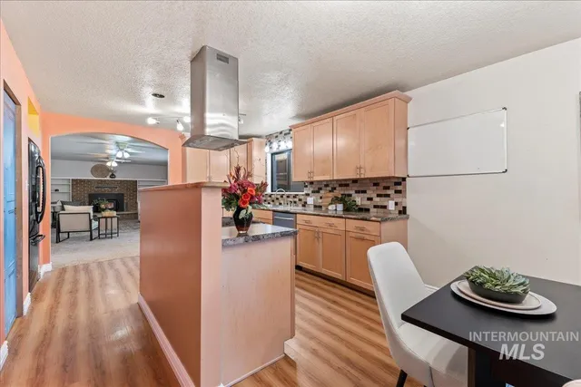 $392,900 | 615 East 15th N Street, Mountain Home, ID 83647