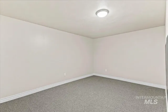 $392,900 | 615 East 15th N Street, Mountain Home, ID 83647