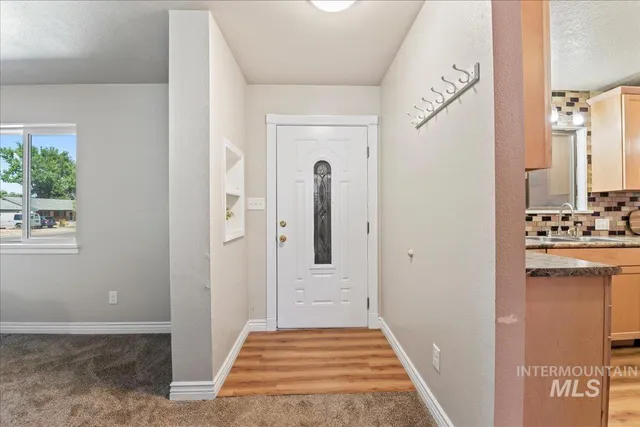 $392,900 | 615 East 15th N Street, Mountain Home, ID 83647