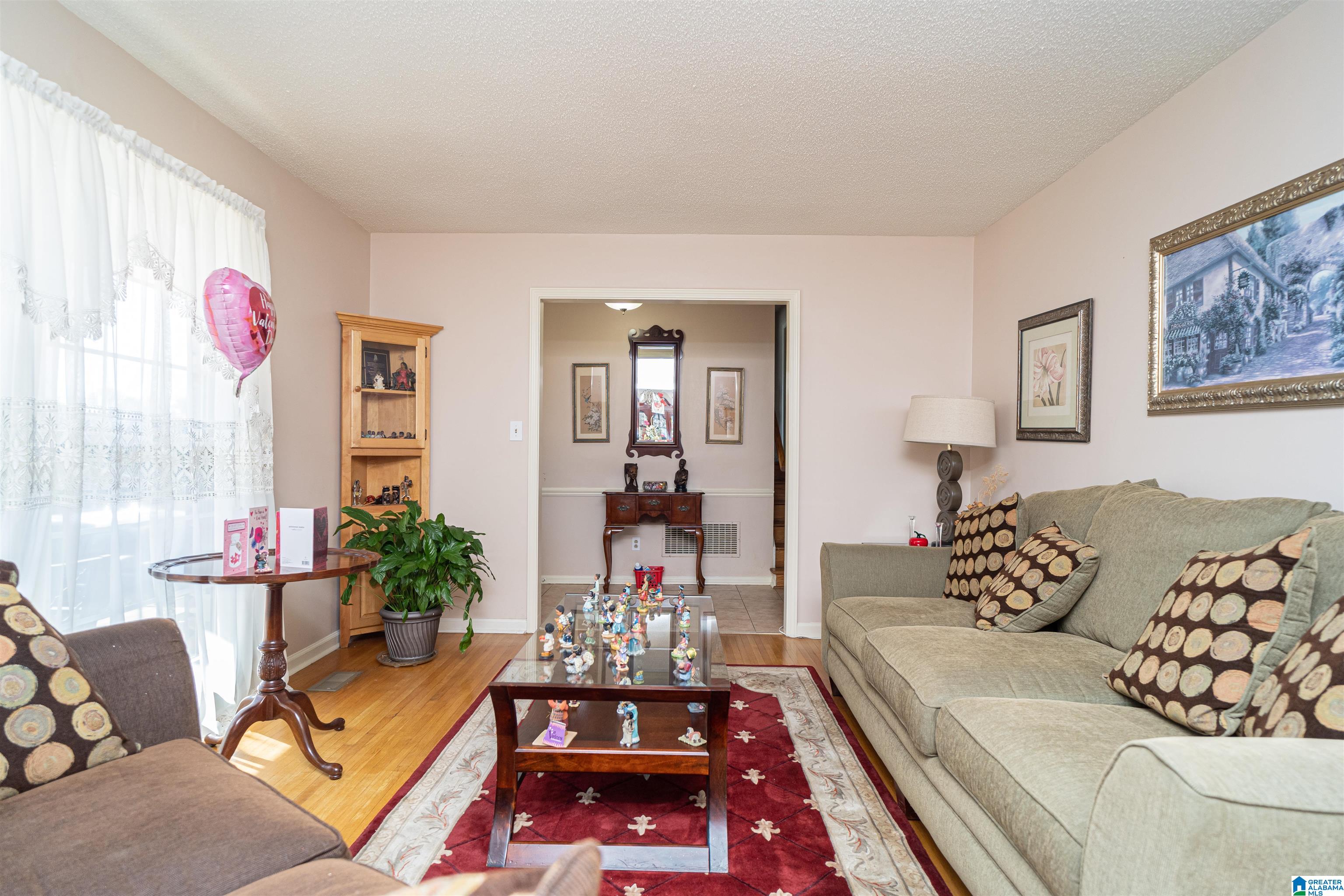 981 Ridgewood Circle Birmingham, AL 35235 - Photo 3 of 20