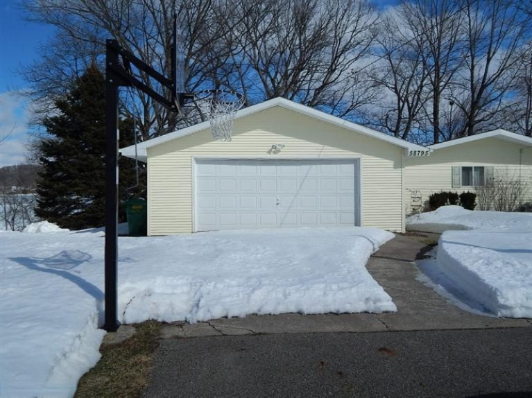58795 Edgewood Drive Three Rivers, MI 49093 - Photo 4 of 24 Additional Photo