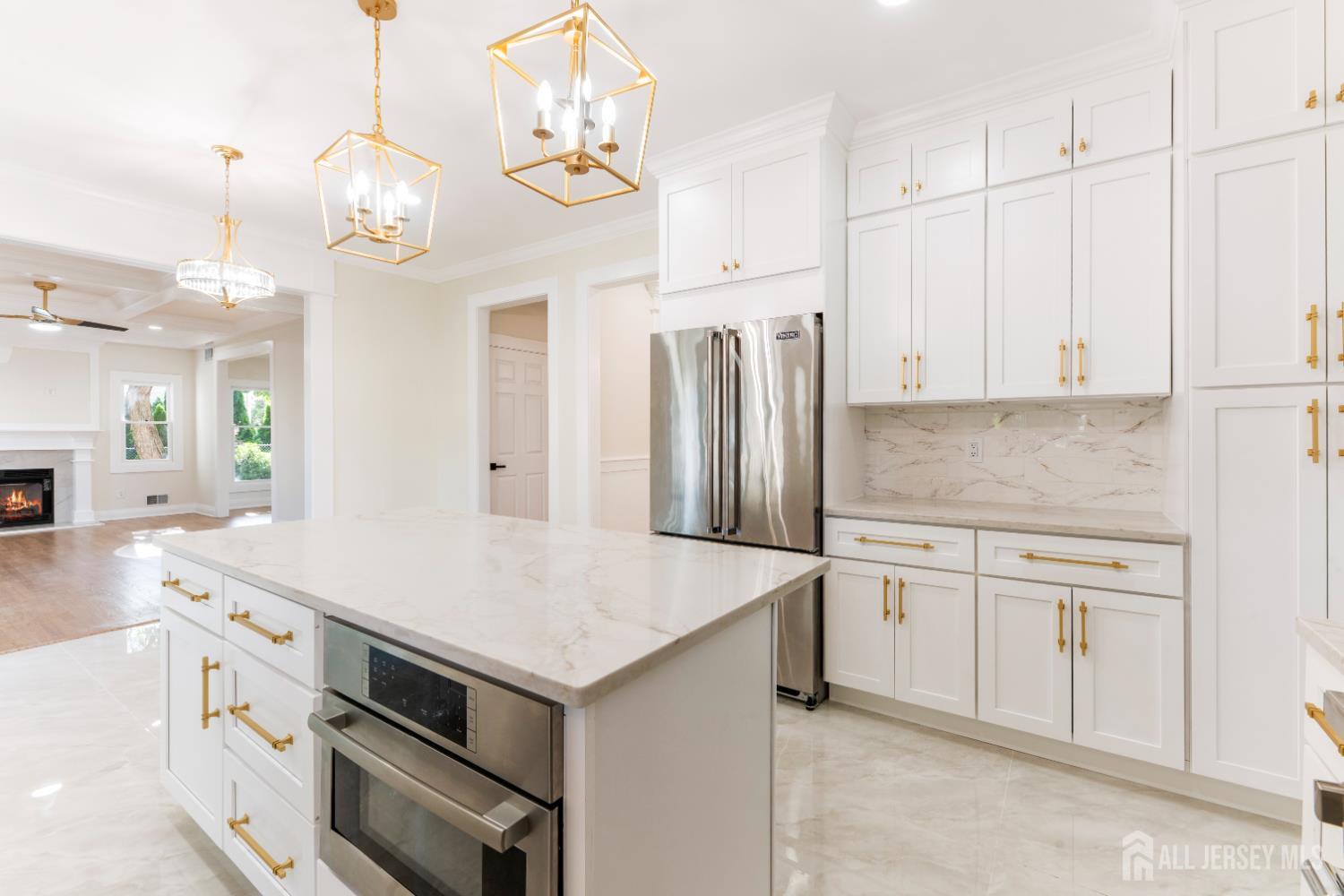 975 Inman Avenue Edison, NJ 08820 - Photo 19 of 62