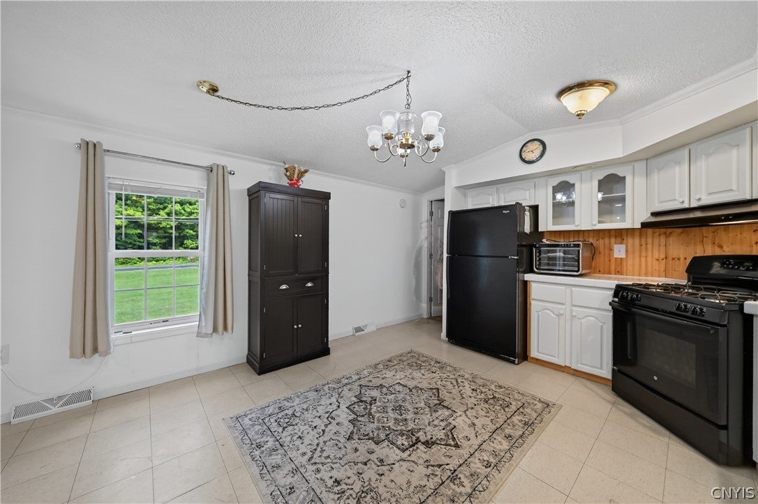76 Kenyon Road Mexico, NY 13114 - Photo 11 of 30 Gallery Image 11