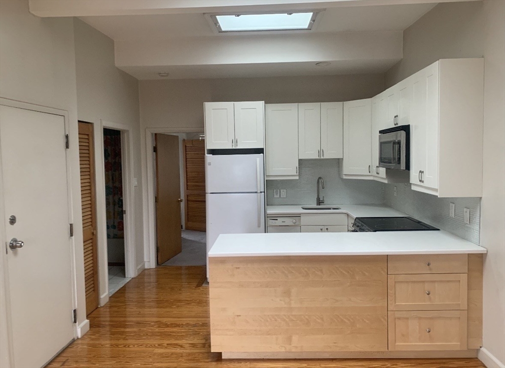 38 Williams Street, Unit D Chelsea, MA 02150 - Photo 13 of 14