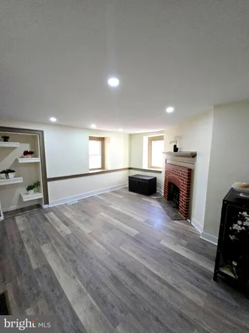 $575,000 | 2281 Horseshoe Pike, Honey Brook, PA 19344