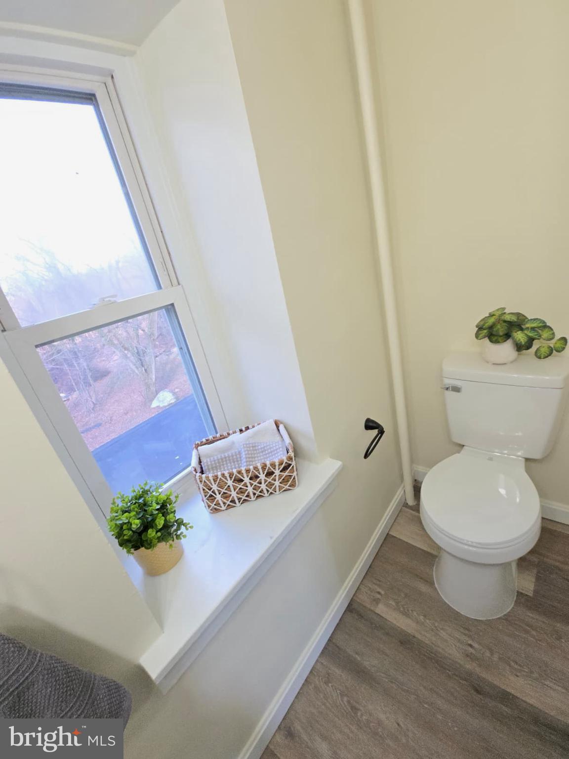 2281 Horseshoe Pike Honey Brook, PA 19344 - Photo 46 of 48