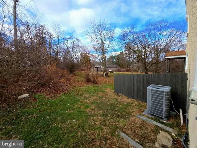 $575,000 | 2281 Horseshoe Pike, Honey Brook, PA 19344