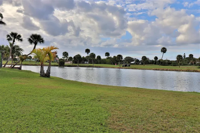 $290,000 | 5413 Southeast Miles Grant Road, Unit 205, Stuart, FL 34997