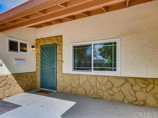 9252 Bellagio Road Santee, CA 92071 - Photo 2 of 25