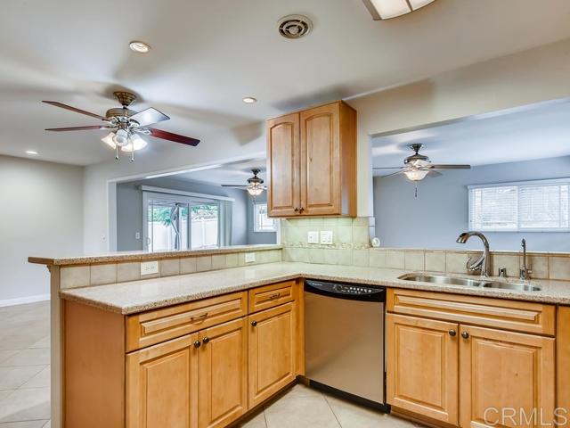 9252 Bellagio Road Santee, CA 92071 - Photo 11 of 25
