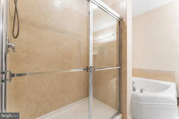 $2,750 | 234 Breeders Cup Drive, Cherry Hill, NJ 08002