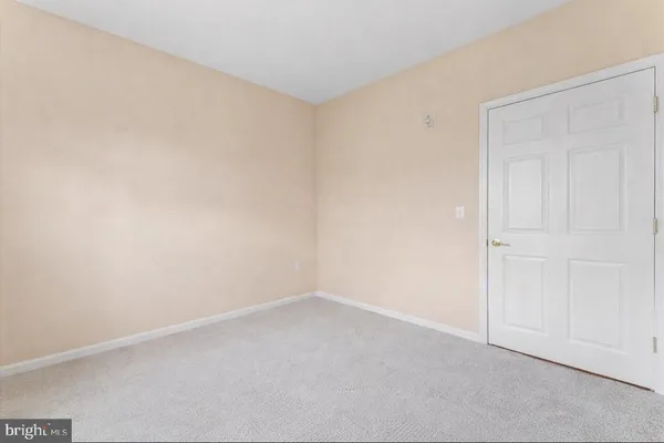 $2,750 | 234 Breeders Cup Drive, Cherry Hill, NJ 08002