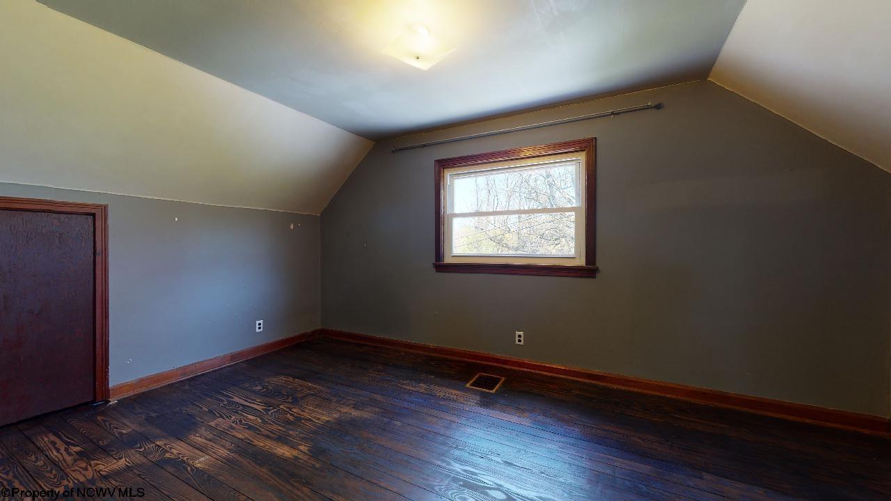 1322 Overhill Road Fairmont, WV 26554 - Photo 18 of 28 Gallery Image 18
