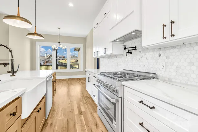 $860,000 | 63 Horizon Way, Alexander, NC 28701