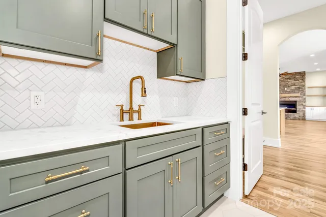 $860,000 | 63 Horizon Way, Alexander, NC 28701