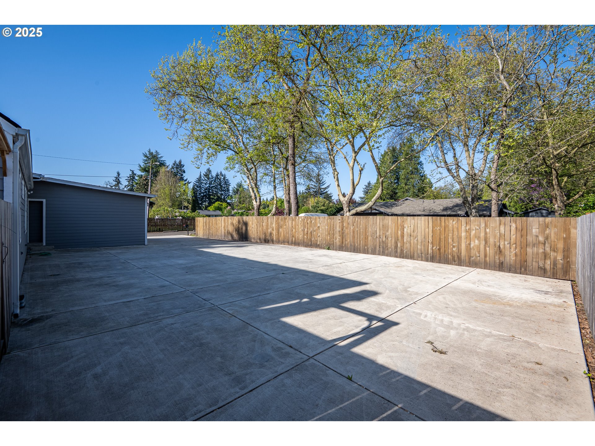 950 Coburg Road Eugene, OR 97401 - Photo 29 of 32 Gallery Image 29