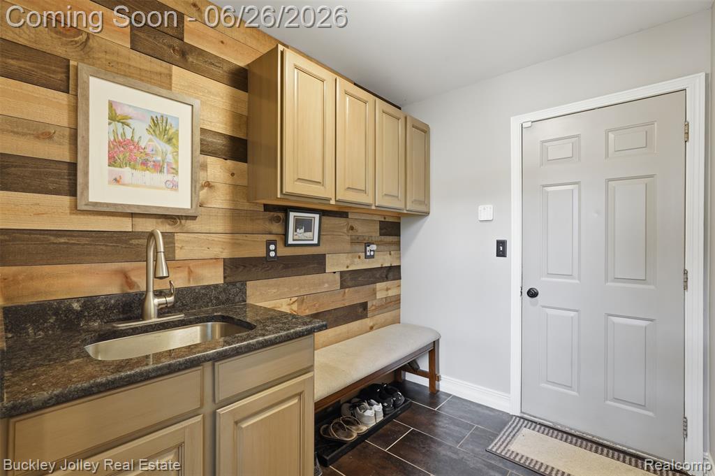 6132 Lange Road Howell, MI 48843 - Photo 25 of 50