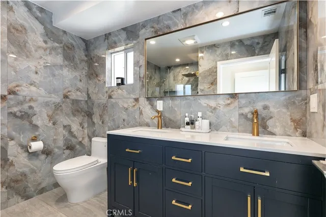 $1,175,000 | 16553 Kingsbury Street, Granada Hills, CA 91344