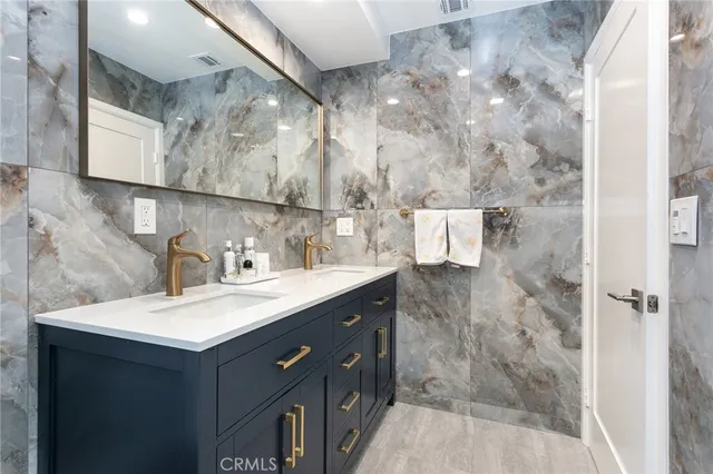 $1,175,000 | 16553 Kingsbury Street, Granada Hills, CA 91344