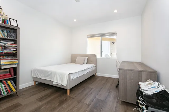 $1,175,000 | 16553 Kingsbury Street, Granada Hills, CA 91344