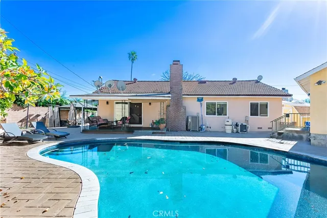 $1,175,000 | 16553 Kingsbury Street, Granada Hills, CA 91344