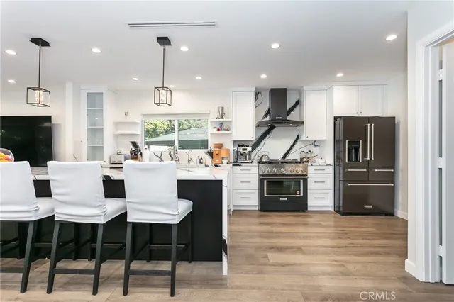 $1,175,000 | 16553 Kingsbury Street, Granada Hills, CA 91344