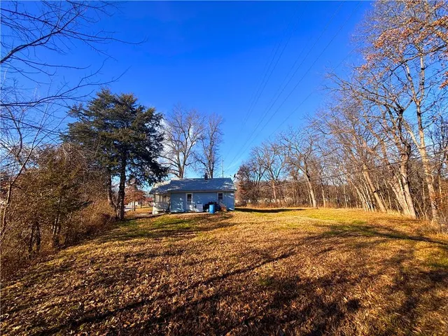 $214,900 | 1116 Lake Maurer Road, Excelsior Springs, MO 64024