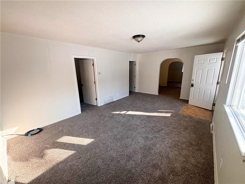 1116 Lake Maurer Road Excelsior Springs, MO 64024 - Photo 3 of 17