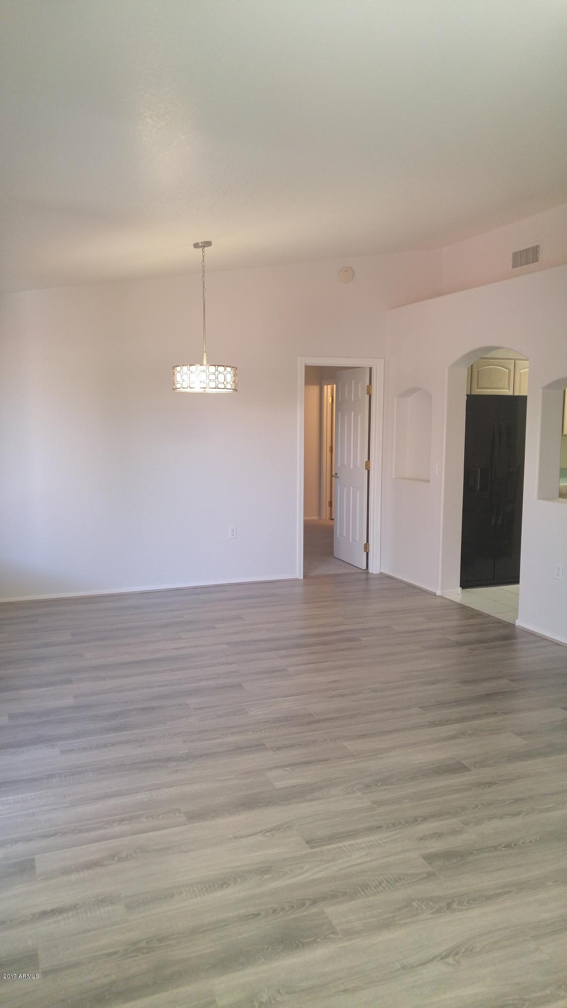 2329 North Recker Road, Unit 91 Mesa, AZ 85215 - Photo 22 of 71 Great room