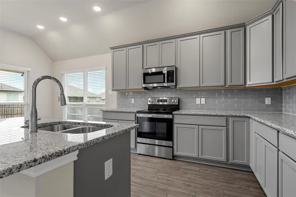 $309,990 | 3208 Dottavio Road, Lorena, TX 76655