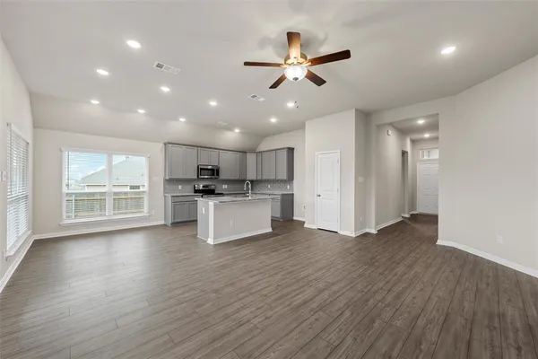 $309,990 | 3208 Dottavio Road, Lorena, TX 76655