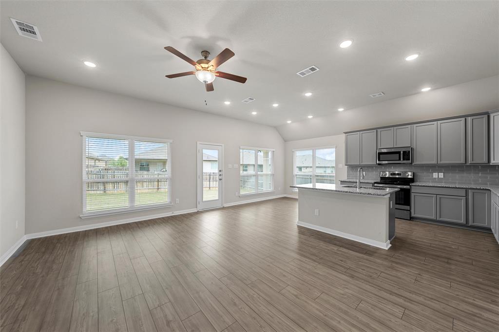 3208 Dottavio Road Lorena, TX 76655 - Photo 8 of 39