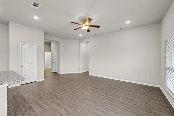 $309,990 | 3208 Dottavio Road, Lorena, TX 76655