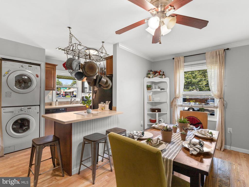 1300 Tenbrook Road Odenton, MD 21113 - Photo 12 of 31 Laundry, Kitchen and Dining