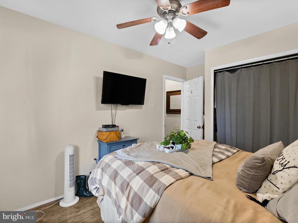 1300 Tenbrook Road Odenton, MD 21113 - Photo 21 of 31 Bedroom #1